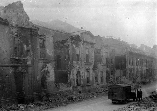 Здание Гестапо в Берлине, 3 мая 1945 г. Автор съемки: Яшков В. Е.
