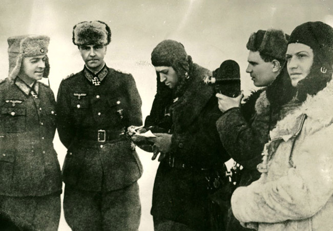 Пленение генел-фельдмаршала Паулюса в Сталинграде, 1943 г. Автор съемки: Зенин А. Н.