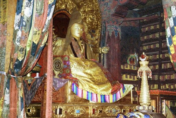 Дворец Потала (Potala) Внутри дворца