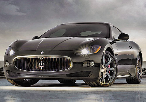 Суперхиты автосалона в Детройте Суперзаряженная версия Maserati Quattroporte Sport GT S