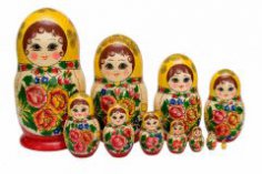 Русская матрёшка - национальный сувенир или детская игрушка? 