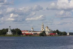 Озеро Селигер - незабываемый уголок России. Куда поехать на летний отдых? 